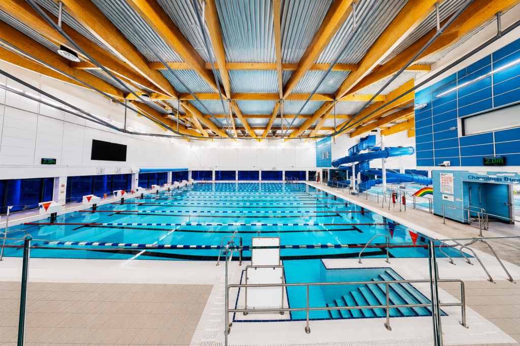 Perspektiven am Beckenrand: Riverside Leisure Centre, Vereinigtes Königreich 1st pic VASCA PRINC 4